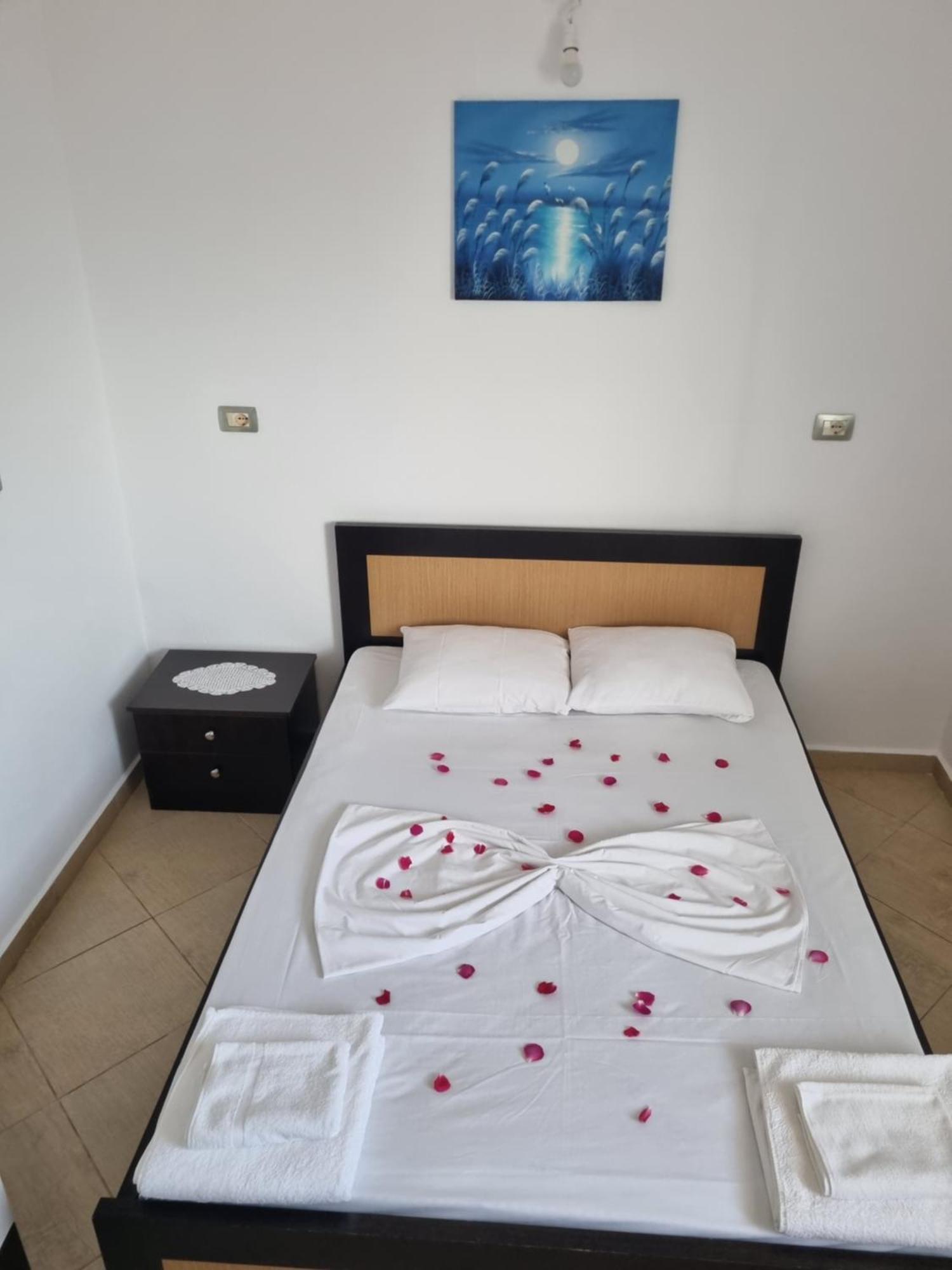 Apartment Besnik Brahimi คซามิล ภายนอก รูปภาพ